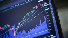 С 55 000% ръст най-добре представящата се акция в света подхранва страховете от AI балон