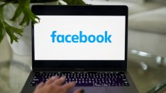Facebook тества възможност за намаляване на съдържанието от групи във фийда