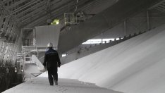 Приходите на Русия от износ на изкуствени торове са нараснали със 70% през 2022 г.