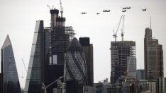 Мей се отказа от искането за лесен достъп на британските банки до пазарите на ЕС