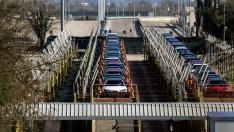 Stellantis очаква скромна рентабилност за тази година след мрачна 2024 г.