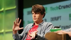 Създателят на Pokemon Go продава технологията, с която прави игрите си