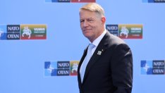 Румънският президент Клаус Йоханис ще се бори за следващ генерален секретар на НАТО