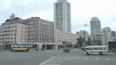 Северна Корея насърчава родната си козметична индустрия