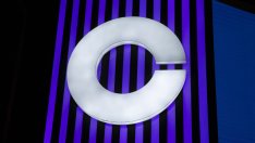 Биткойн резервите на Binance намаляват, инвеститорите на дребно отиват към Coinbase