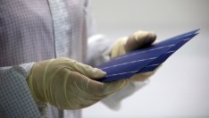 Китайските соларни гиганти растат в сянката на глобалното търговско затишие