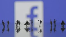 Facebook плаща на медии и известни личности да стриймват на живо 