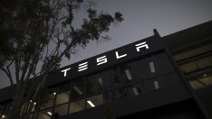 Още един важен човек от ръководството на Tesla напусна компанията