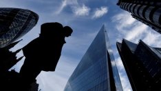 Сделката на Мей за Brexit не е добра новина за британския финансов сектор