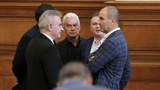 Сидеров: Оставката на Валери Симеонов вече е закъсняла