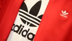 Adidas отчете 17% ръст на печалбата въпреки забавянето при продажбите