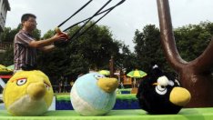 Хитовата игра Angry Birds е свалена над 400 млн. пъти 