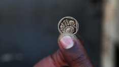 Валутите на развиващите се пазари изпращат шеста седмица на ръстове