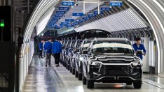 BYD е продала 4,6 млн. електромобила през 2025 г., изпълнявайки целта си