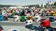 Scania засилва изграждането на е-камиони след възстановяване на доставките на батерии