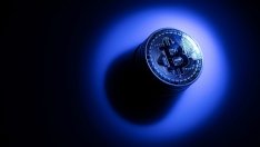 Още един център на копачи забрани добива на криптовалути