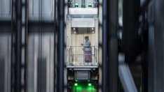 Подвижни стени и безконтактни асансьори: Добре дошли в офисите след COVID