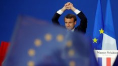 Макрон започва мандата си с най-ниския рейтинг на президент на Франция от 20 г.