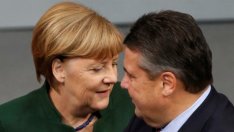 Зигмар Габриел се изправя срещу Ангела Меркел в битката за канцлер на Германия