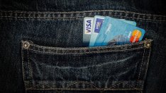 ЕС подготвя своя платежна система, конкурентна на Visa и Mastercard