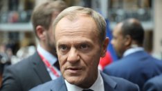 Доналд Туск официално се завърна в политиката в Полша