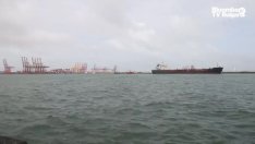 Как точно работи прилагането на тавана на руския петрол?