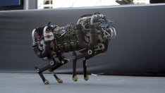 Alphabet продава разработчика на роботи Boston Dynamics