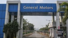 General Motors съкращава стотици служители в опит да намали разходите