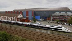 Защо Франция купува 15 влака, от които няма нужда