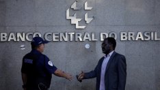 Бразилската централна банка подкрепи реала с изненадваща интервенция