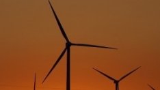 Залязва ли ВЕИ революцията?*