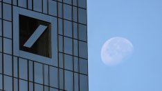 Deutsche Bank отбеляза изненадващо силен ръст на печалбата за тримесечието