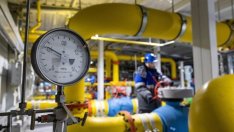 Транзитът на руски газ през Украйна остава непроменен през последните дни