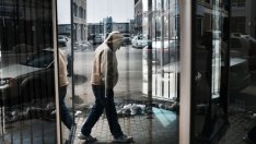 Повечето американци не са усетили финансова полза от управлението на Тръмп