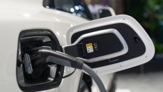 Европа е инвестирала близо 200 млрд. евро в електрическа мобилност