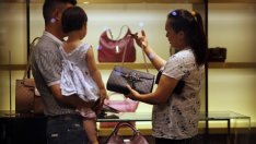 Луксозните марки се изправят пред ново изпитание в Китай