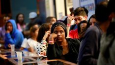 Съседите на Венецуела търсят помощ за справяне с мигрантската криза 