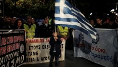 Гръцката криза обърна кредитори срещу кредитори