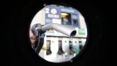 Западът обмисля таван за руския петрол между 40 и 60 долара за барел