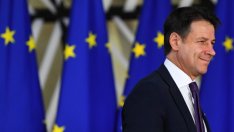 Управляващата коалиция в Рим се пропуква по линията на дефицита