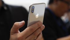 С новата си операционна система Apple изтупва праха от App Store