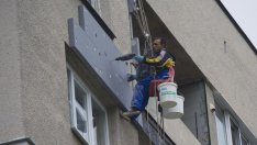 Близо 2 хил. сгради чакат за саниране по националната програма 