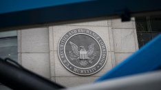 Щатската Комисия по ценните книжа обмисля реформа на местния фондов пазар