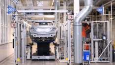 BMW и Mercedes предприемат мерки при евентуален недостиг на редкоземни метали от Китай