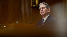 Бесънт: Пазарът на облигации сигнализира, че Фед трябва да намали лихвите