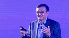 Новият лидер на Intel обмисля големи промени в производствения бизнес