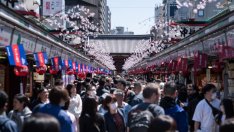 Японските заплати бележат най-силния ръст от 30 години