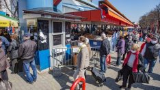 Здравният министър: Пазарите отварят след Великден, ако мерките се спазват