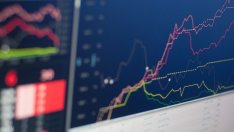 Компаниите бързат да се възползват от спада на разходите по заемите