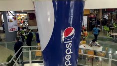 Печалбата на PepsiCo би очакванията на анализаторите въпреки силния долар